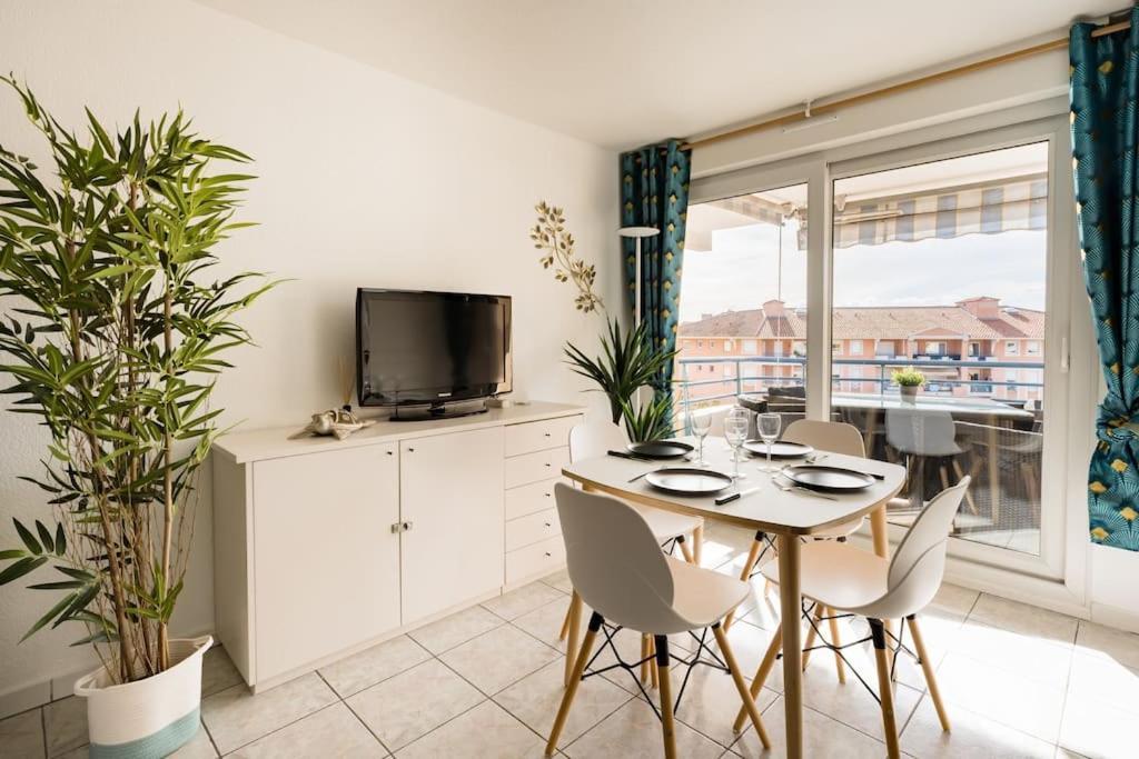 Port-Frejus, Le Paladien, Appartement 2 Pieces Climatise, Terrasse & Parking المظهر الخارجي الصورة