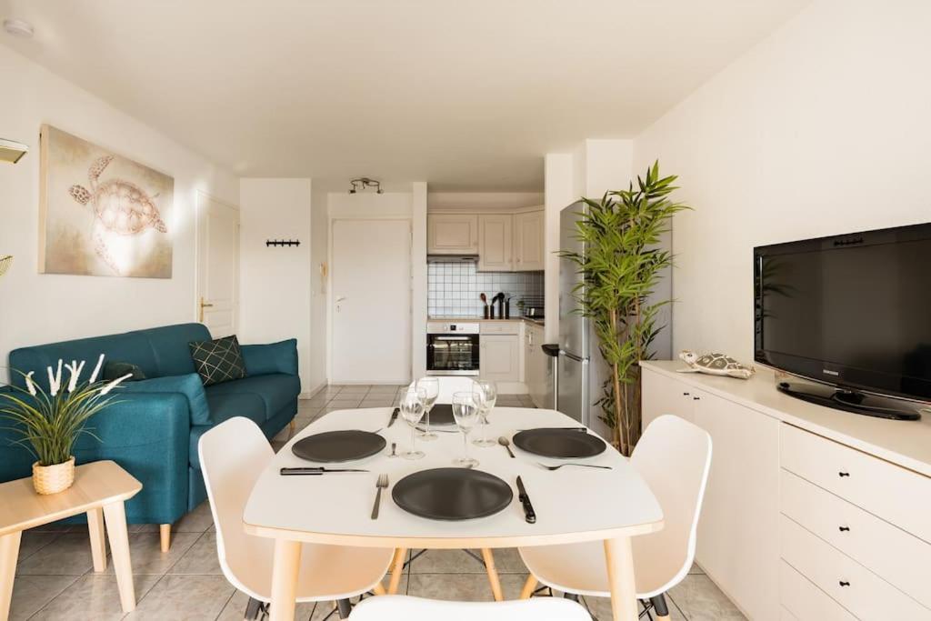 Port-Frejus, Le Paladien, Appartement 2 Pieces Climatise, Terrasse & Parking المظهر الخارجي الصورة