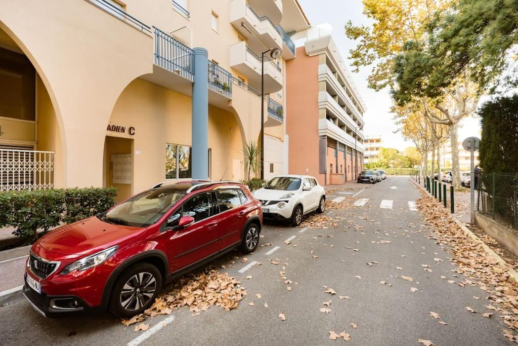 Port-Frejus, Le Paladien, Appartement 2 Pieces Climatise, Terrasse & Parking المظهر الخارجي الصورة